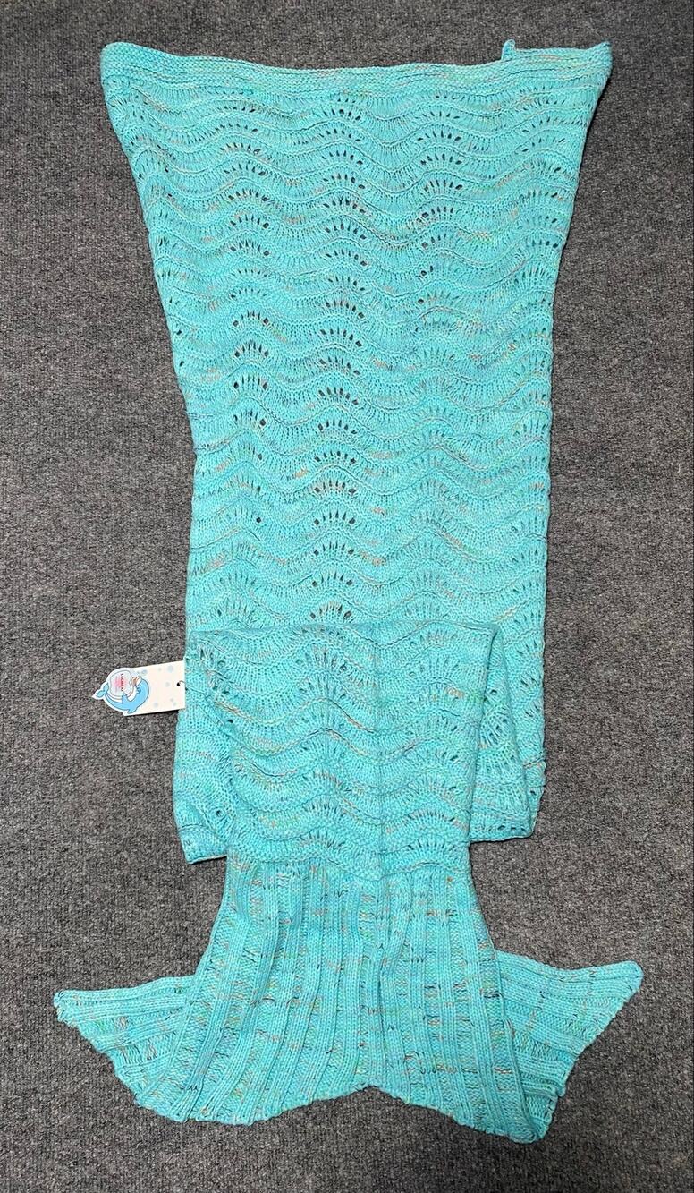 New LAGHCAT Crochet Mermaid Tail Blanket Adult Sleeping Blue Wave Pattern